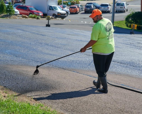 Sealcoating Pineview Apartments